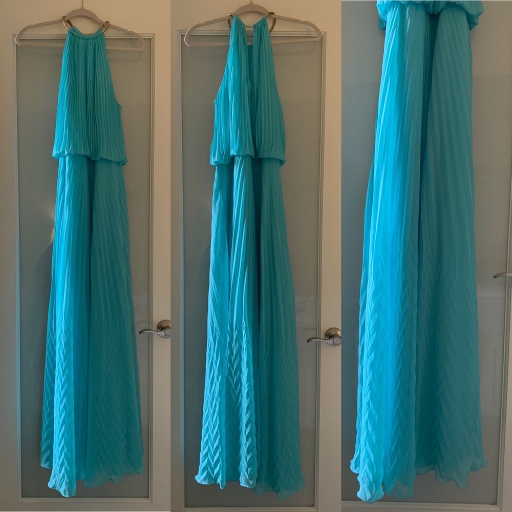 Xscape by Joanna Chen Pleated Maxi Dress